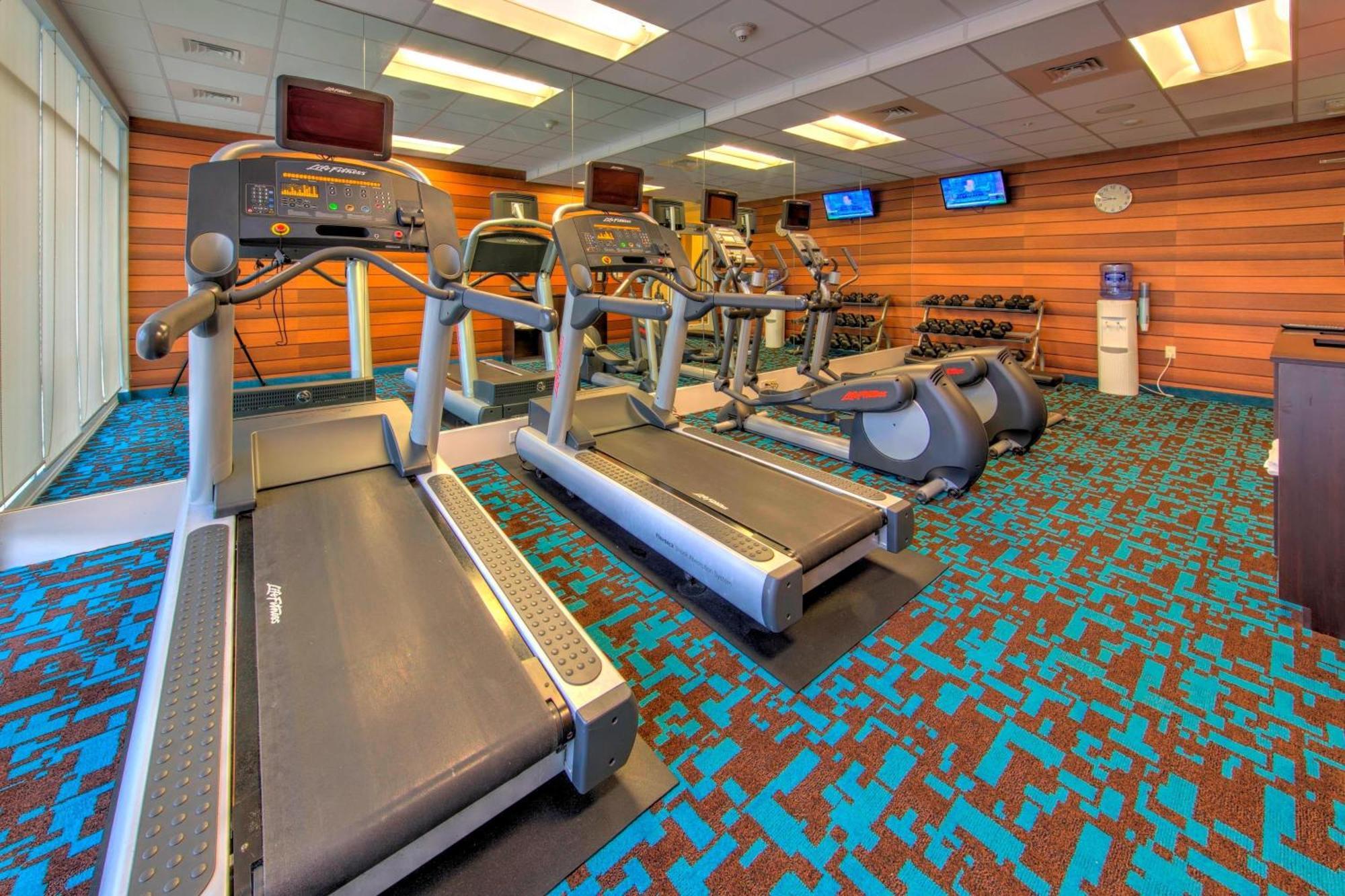Fairfield Inn & Suites By Marriott Chincoteague Island Waterfront Buitenkant foto
