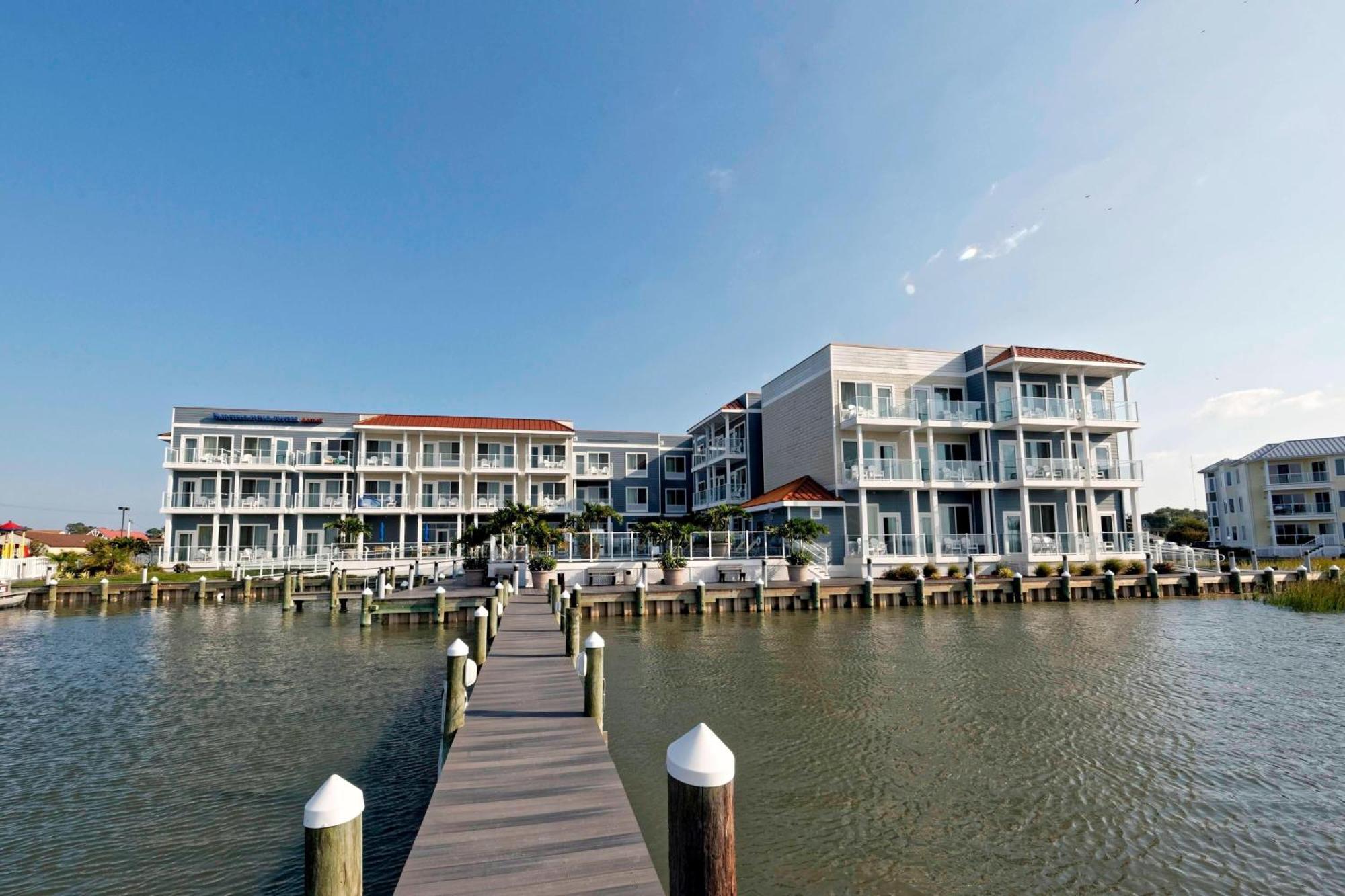 Fairfield Inn & Suites By Marriott Chincoteague Island Waterfront Buitenkant foto